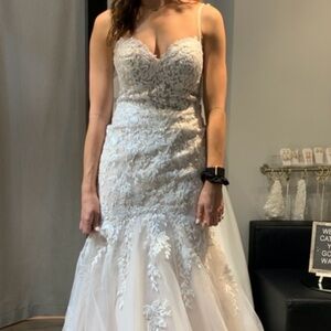 Stella York White Lace Wedding Dress